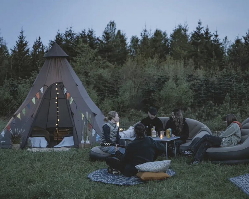 tipi tent action Rands Tipi
